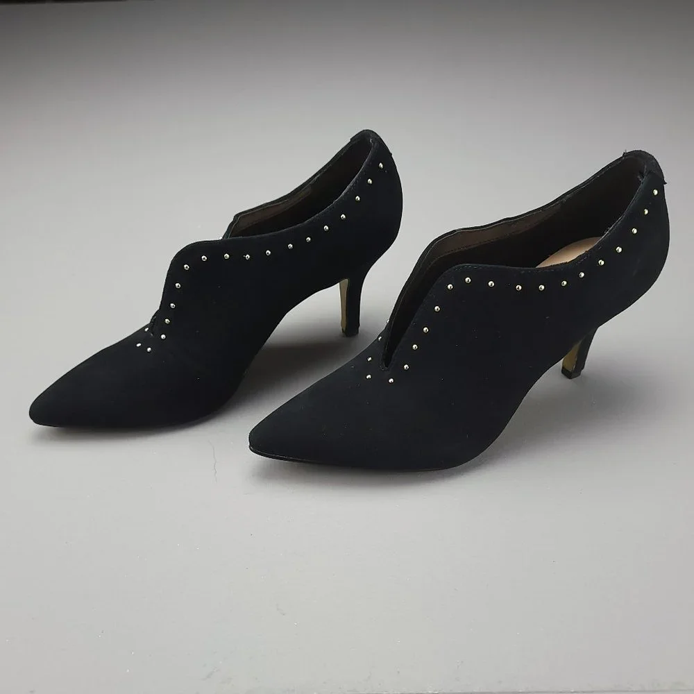 Bella Vita Dara Kid Suede Pointed‎ Toe Classic Pumps Black
